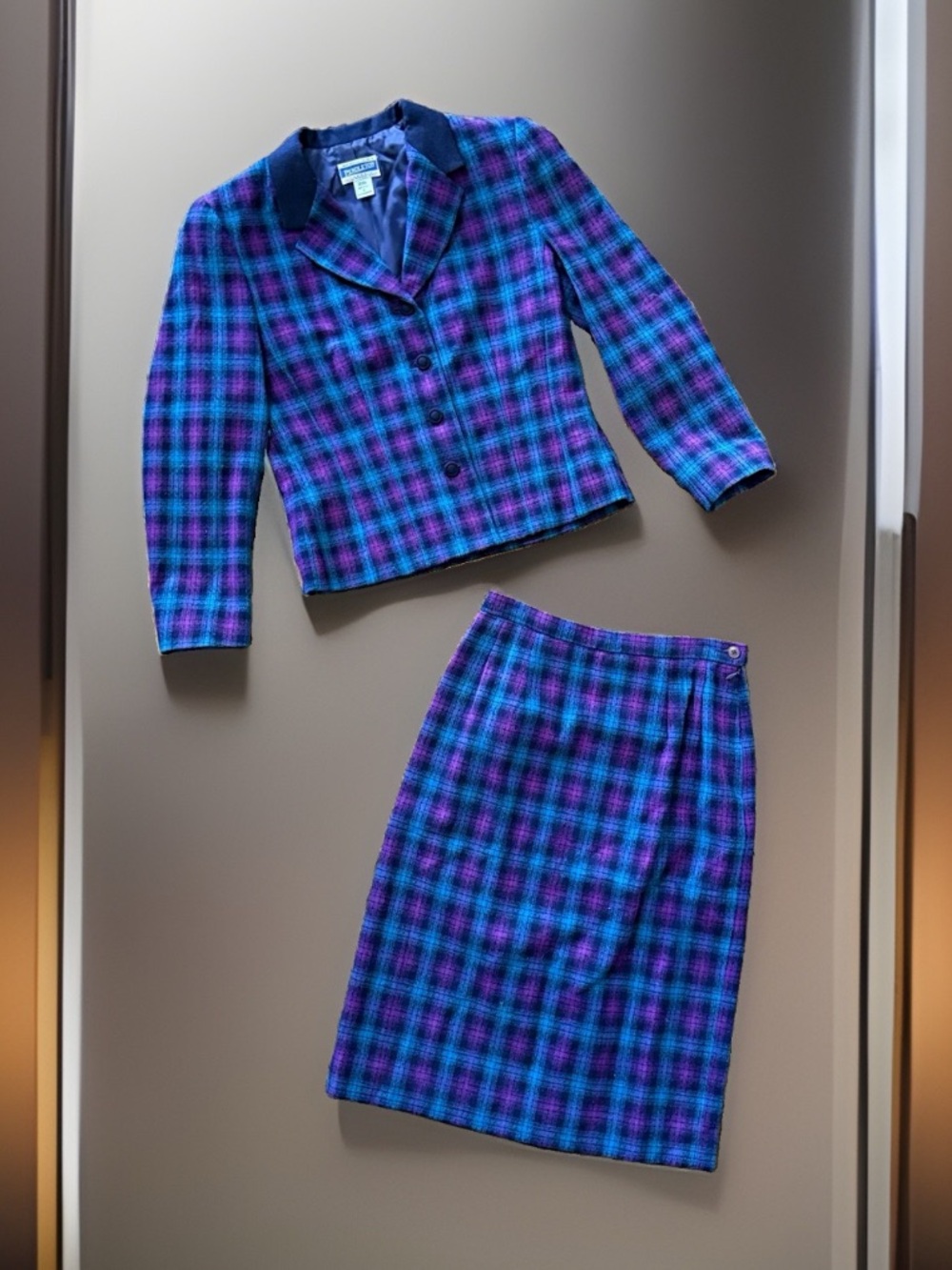 Vintage Pendleton 2 Pc Wool Plaid Suit Jacket Skirt Set USA Sz 8/6